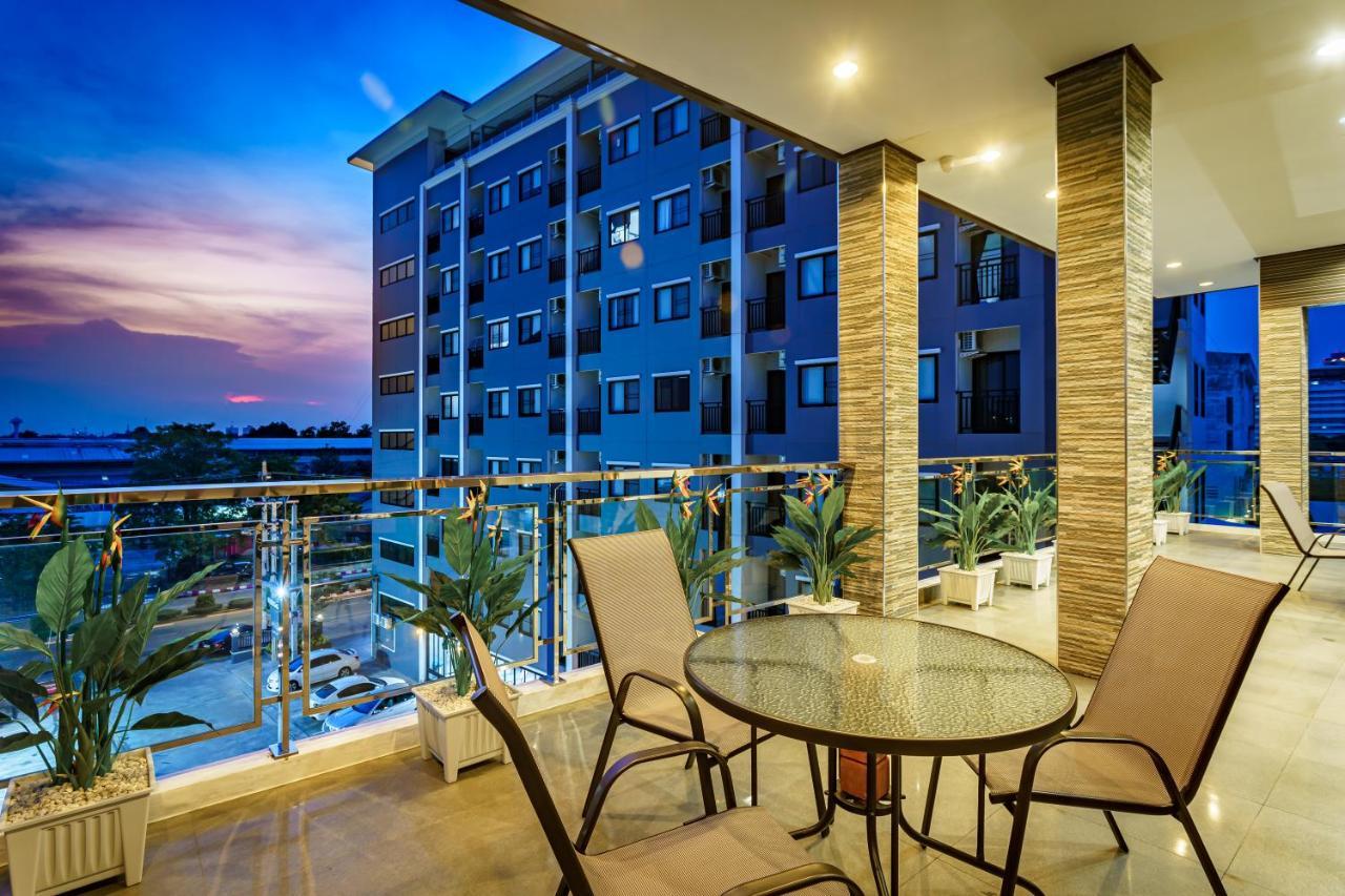 Lux Boutique Hotel Nonthaburi Dış mekan fotoğraf