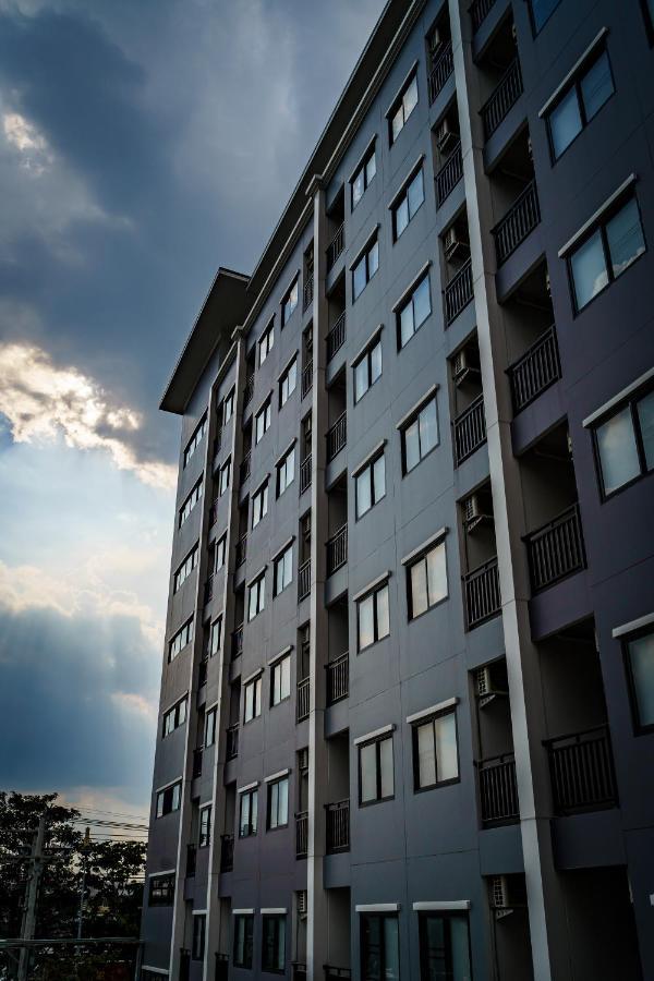 Lux Boutique Hotel Nonthaburi Dış mekan fotoğraf
